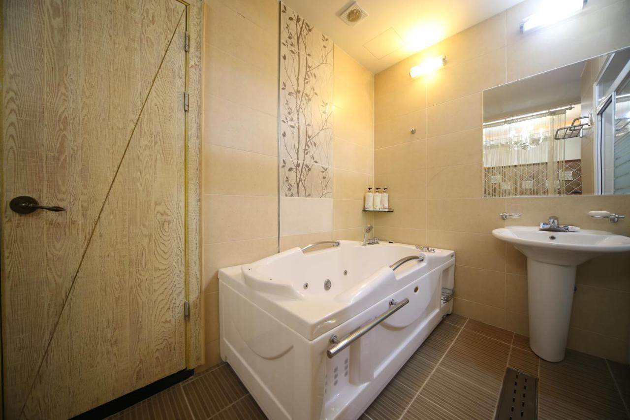 Dubai Hotel 大田 外观 照片