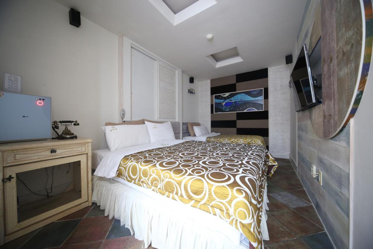 Dubai Hotel 大田 外观 照片